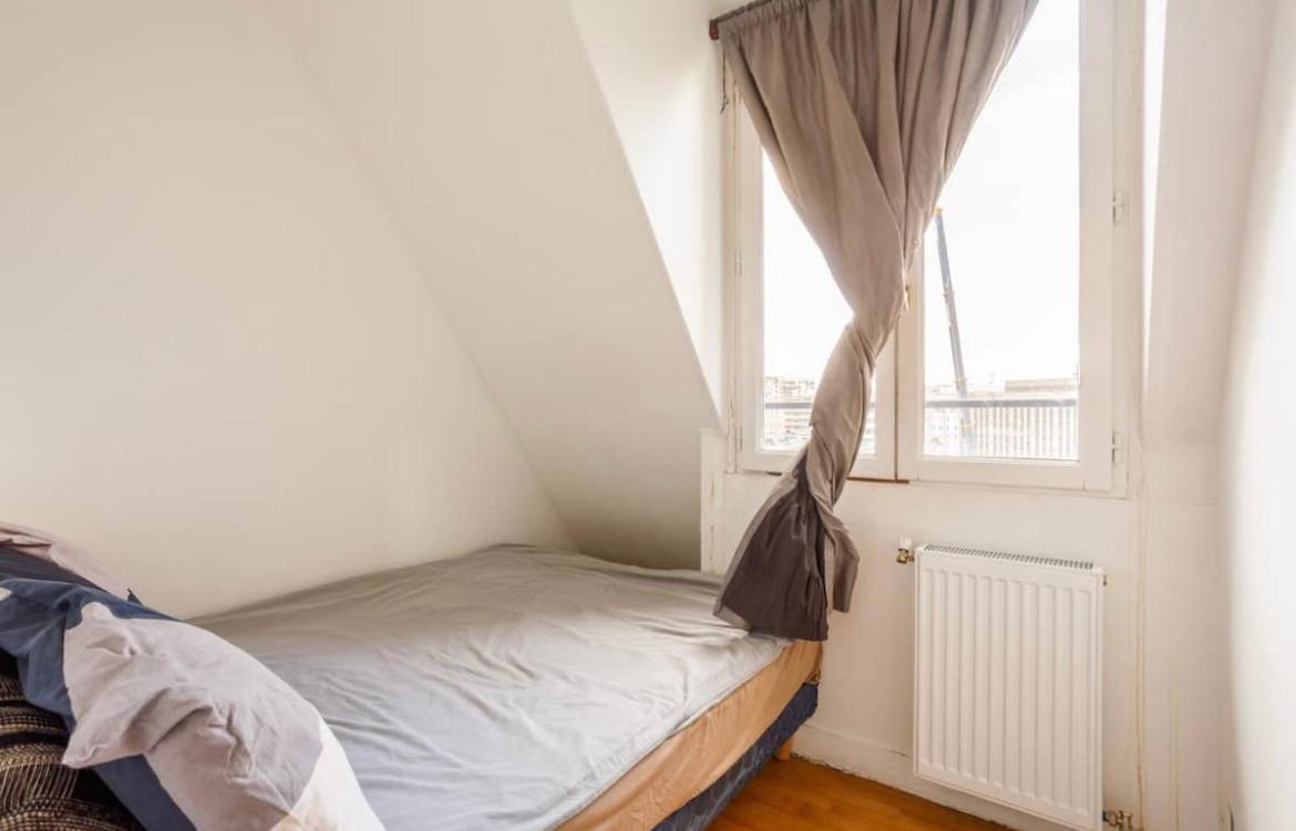 Beautiful Apartment With A View Of Eiffel Tower In Center Paris Exterior photo